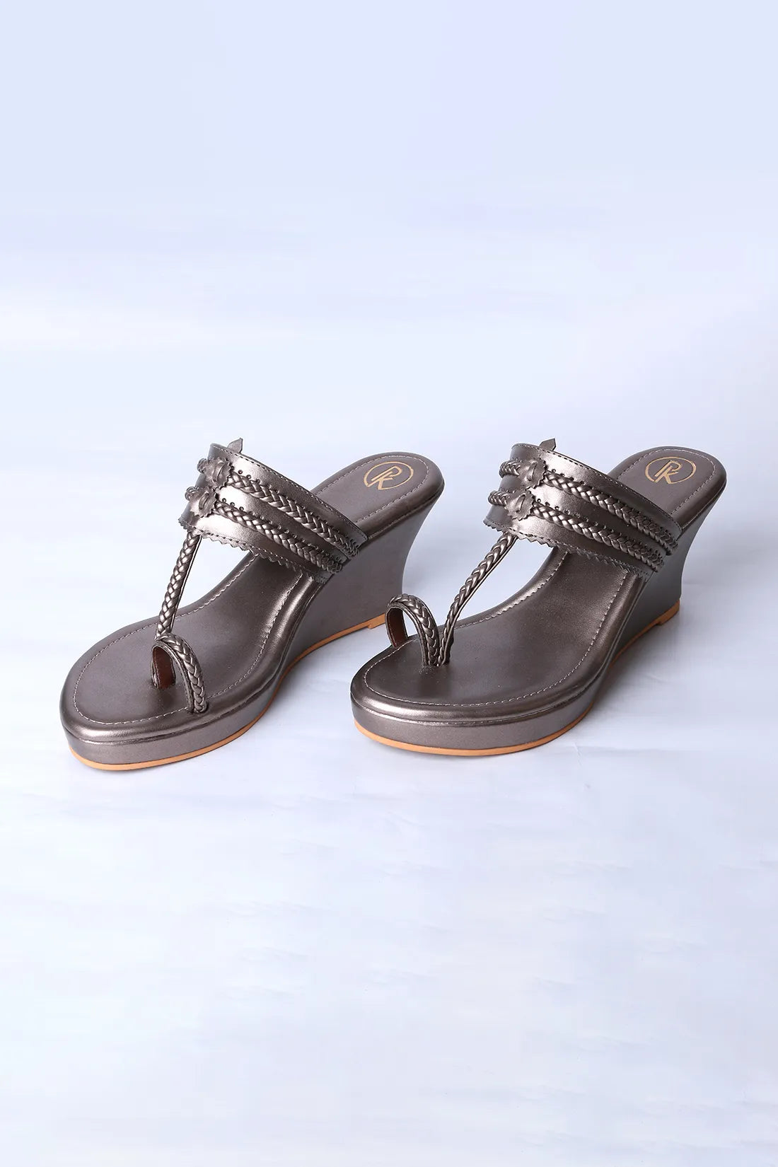 Metallic Grey Kolhapuri Wedges