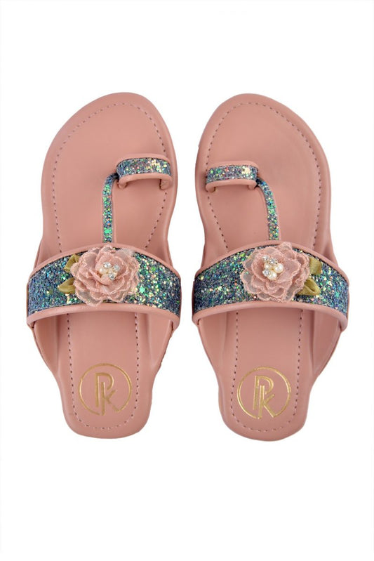 Ariel Kolhapuris Flats