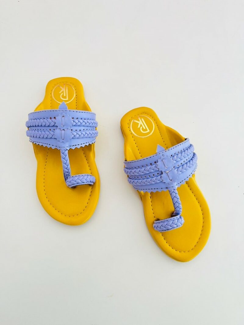 Laye Color Block Kolhapuri