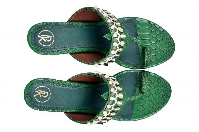 GREEN TEXTURED EMBOIDERED HEELS