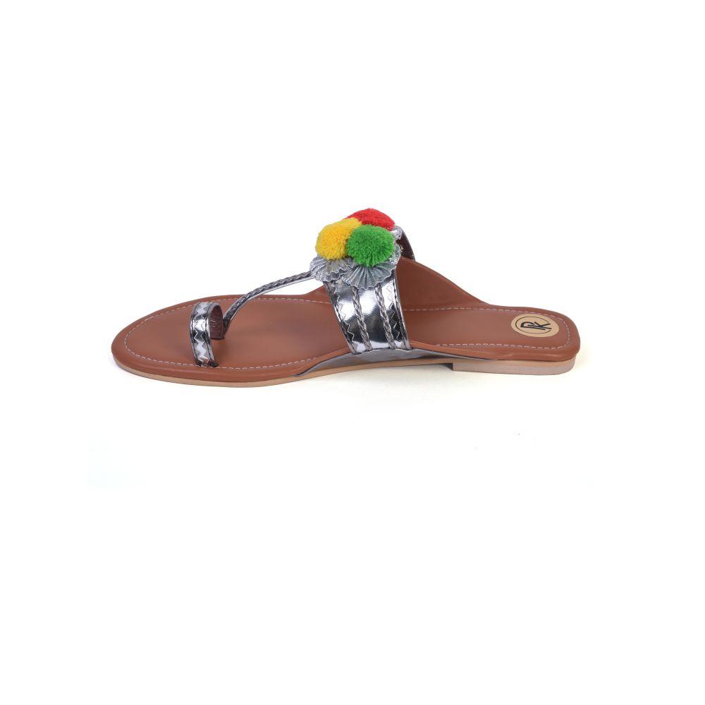 Pom-pom Kolhapuri