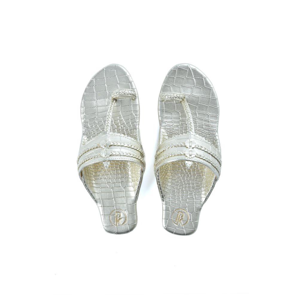 Textured Kolhapuris