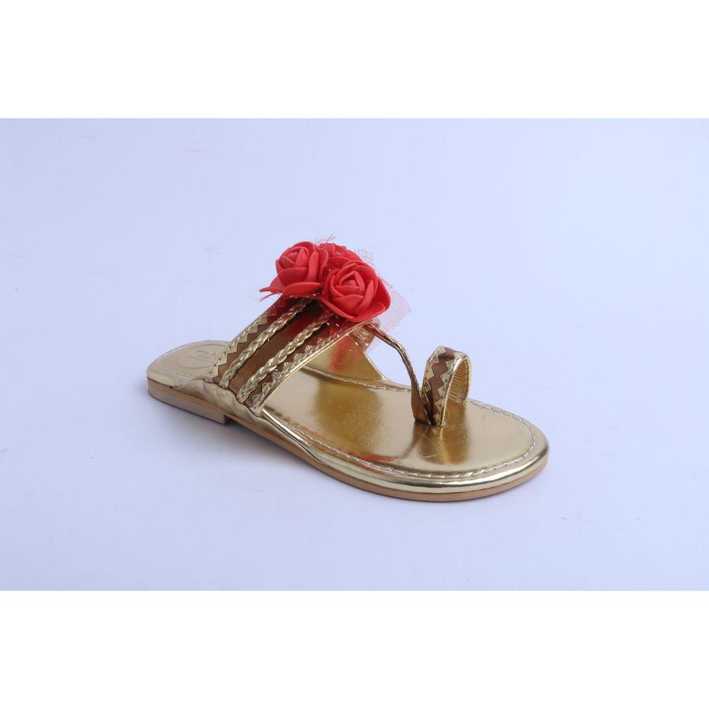 White Rose Kolhapuri Flat