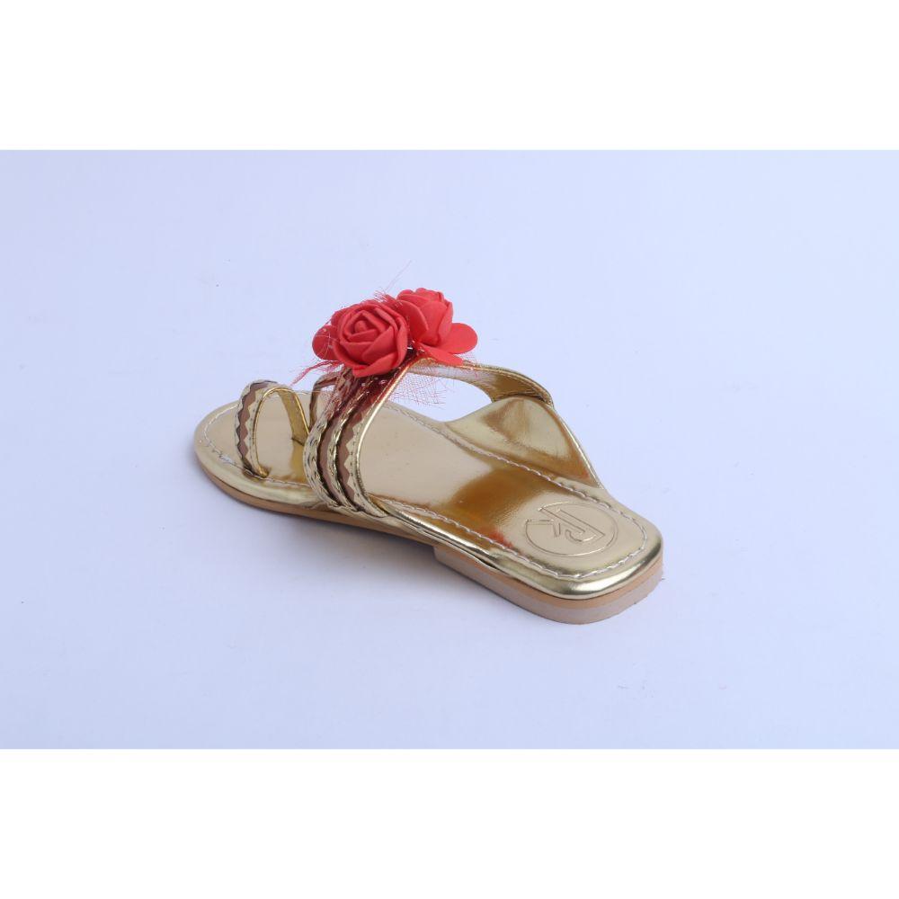 White Rose Kolhapuri Flat