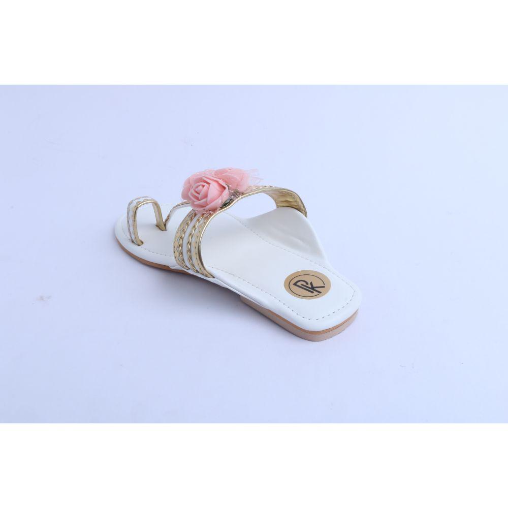 White Rose Kolhapuri Flat
