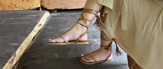 The Complete Travel Footwear Guide for Women - Styles, Trends and Comfort