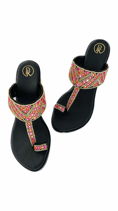Aaina Kolhapuri Heels