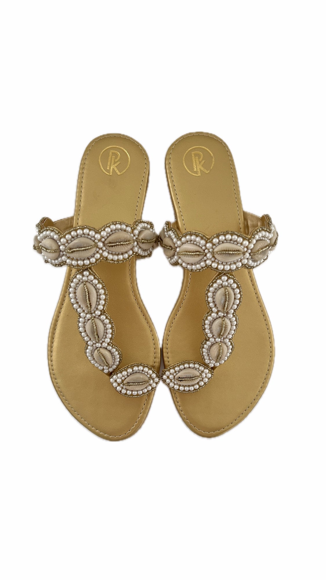 GOLD COWRIE KOLHAPURI FLATS