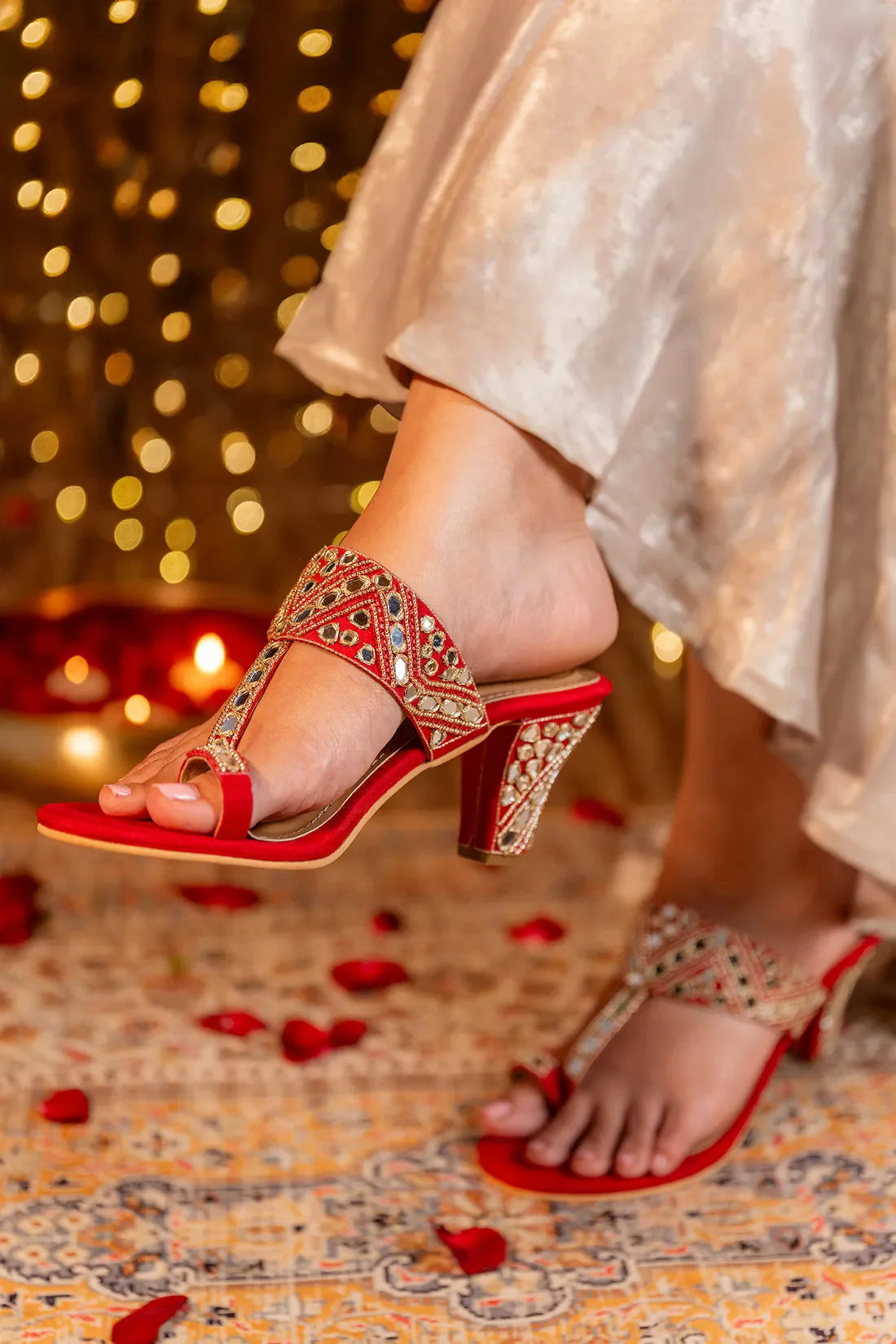 Gulaal Kolhapuri Heels