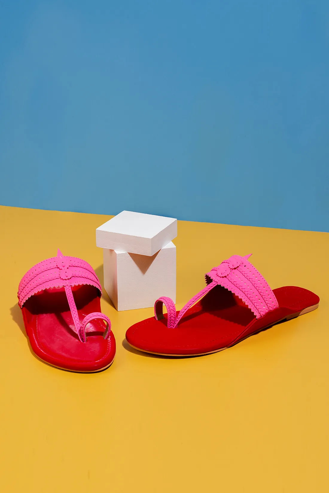 Pire Color Block Kolhapuri