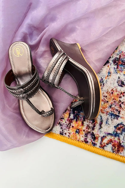 Metallic Grey Kolhapuri Wedges