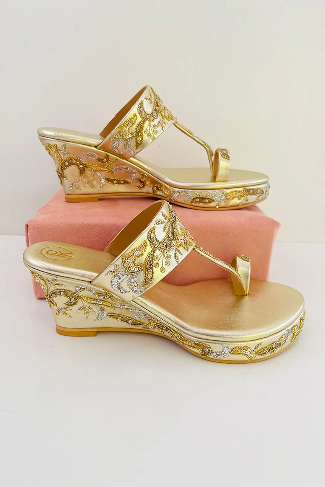 Noor Wedges