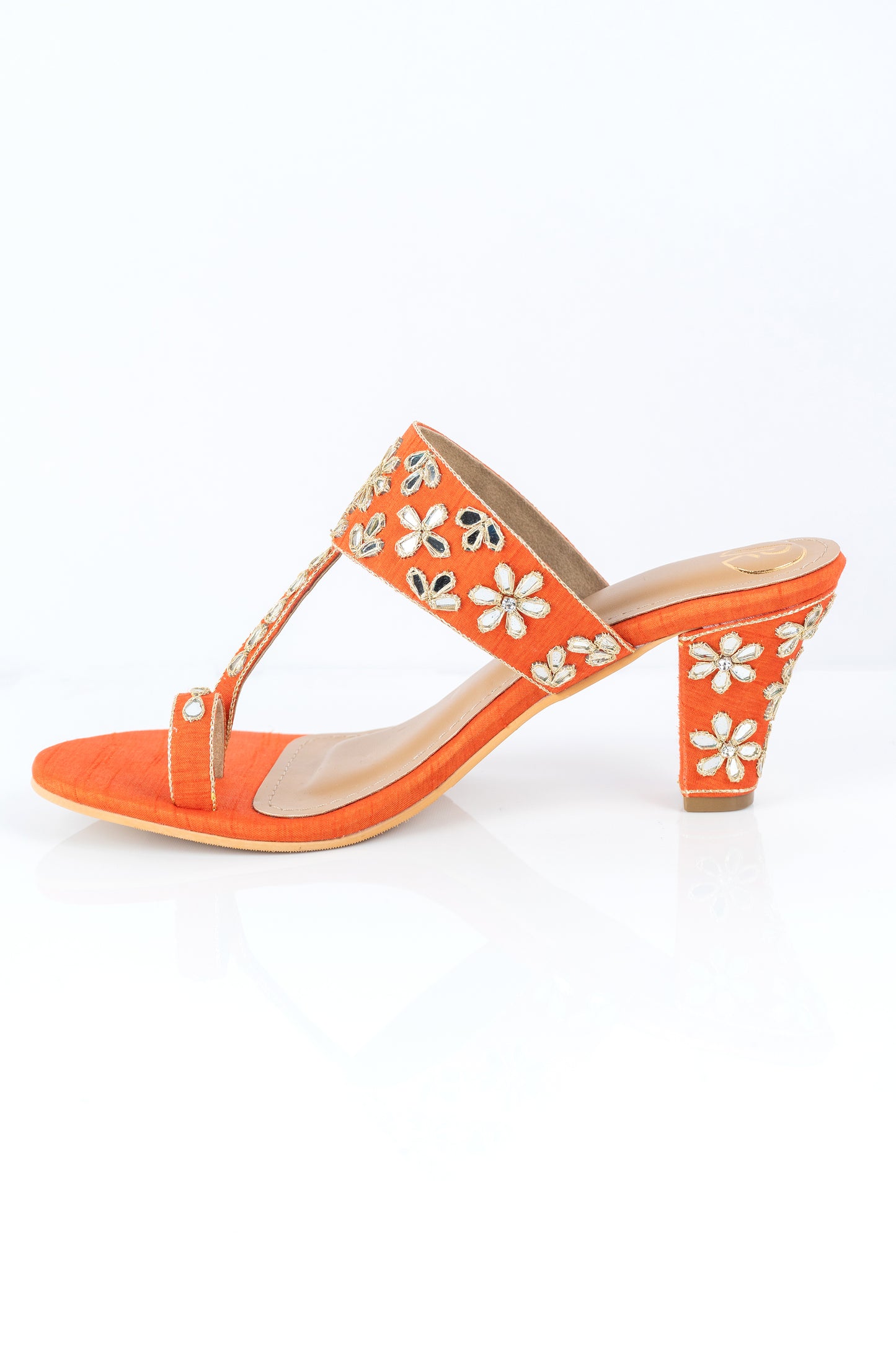 Ambar Kolhapuri Heels