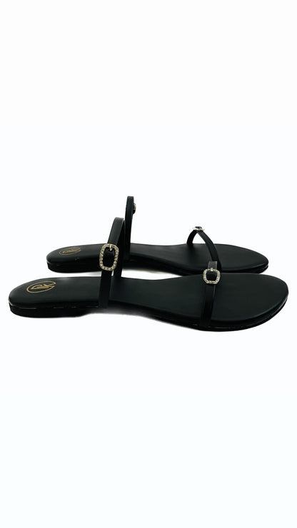 Black Minimal Flats
