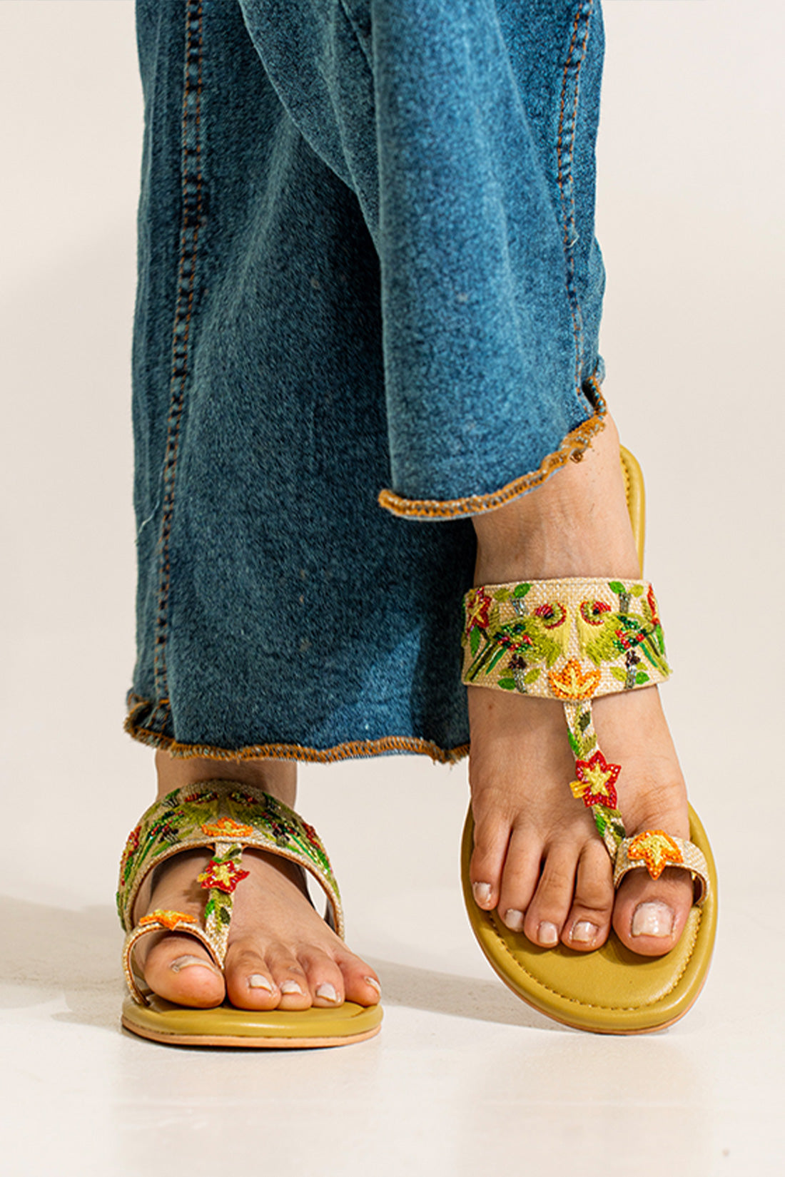 Parrot Kolhapuri Flats